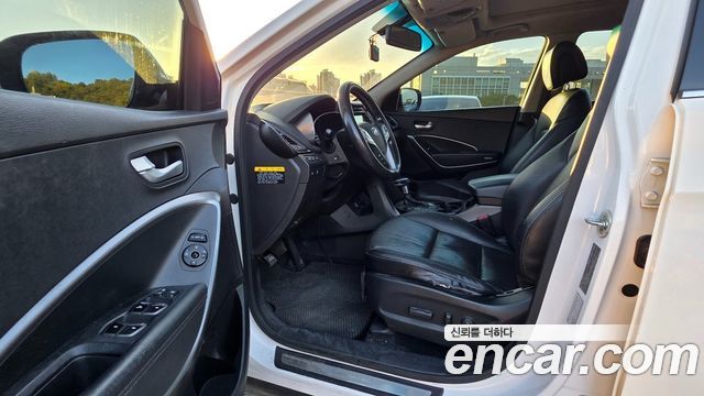 Hyundai Santa Fe (DM) Diesel(e-VGT) 2.0 4WD Premium 2014 — фото 10