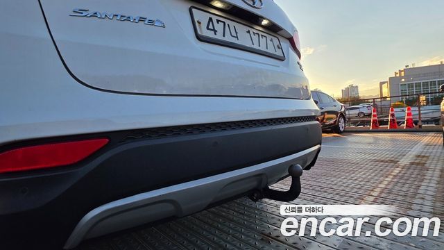Hyundai Santa Fe (DM) Diesel(e-VGT) 2.0 4WD Premium 2014 — фото 23