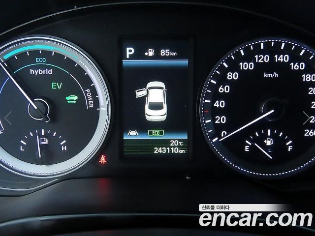Hyundai Grandeur Hybrid (IG) Exclusive Special 2018 — фото 9