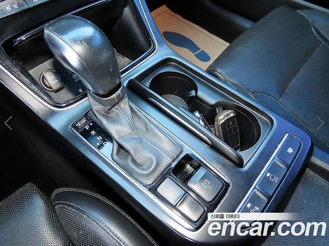 Hyundai Grandeur Hybrid (IG) Exclusive Special 2018 — фото 10
