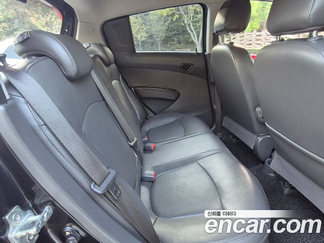 Chevrolet Spark Pop Edition 2015 — фото 21