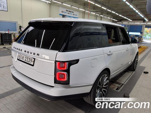 Land Rover Range Rover (IV) 5.0 SC AB LWB 2019 — фото 2