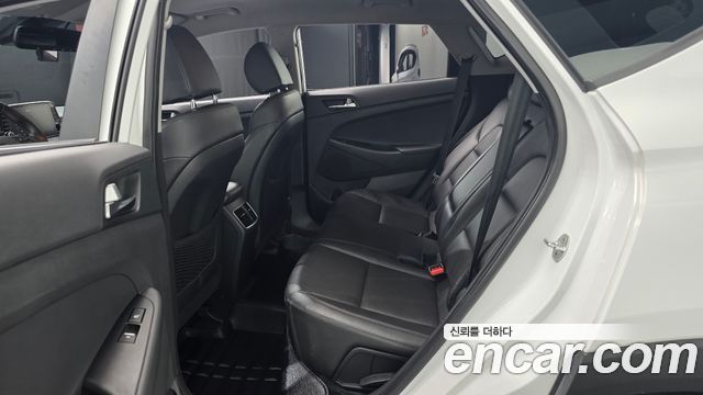 Hyundai Tucson Gasoline 1.6 turbo 2WD Modern 2020 — фото 12
