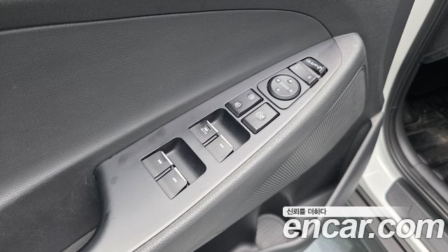Hyundai Tucson Gasoline 1.6 turbo 2WD Modern 2020 — фото 20