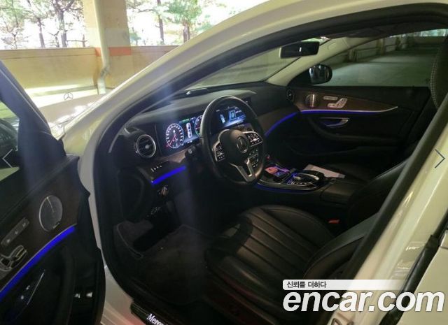 Mercedes-Benz E-Class (W213) E300e 4MATIC Exclusive 2020 — фото 5