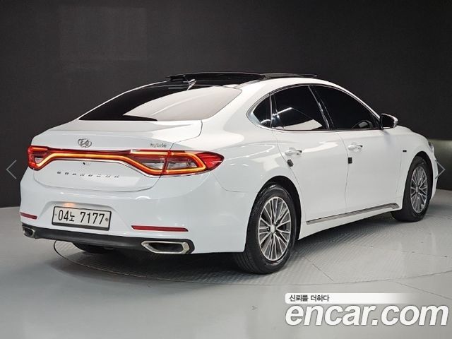 Hyundai Grandeur Hybrid (IG) Exclusive 2018 — фото 5