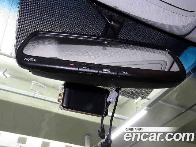 Hyundai Sonata Hybrid (LF) 2.0 HEV Modern 2015 — фото 21