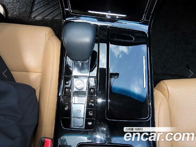 Kia K7 Premier 2.5 GDI Noblesse 2020 — фото 10