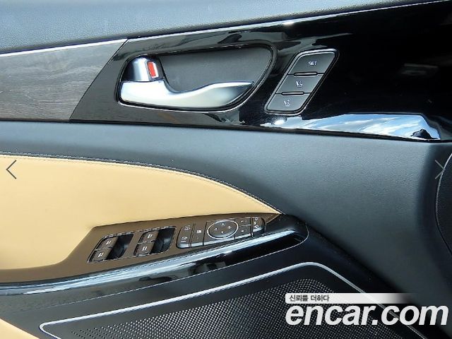 Kia K7 Premier 2.5 GDI Noblesse 2020 — фото 15