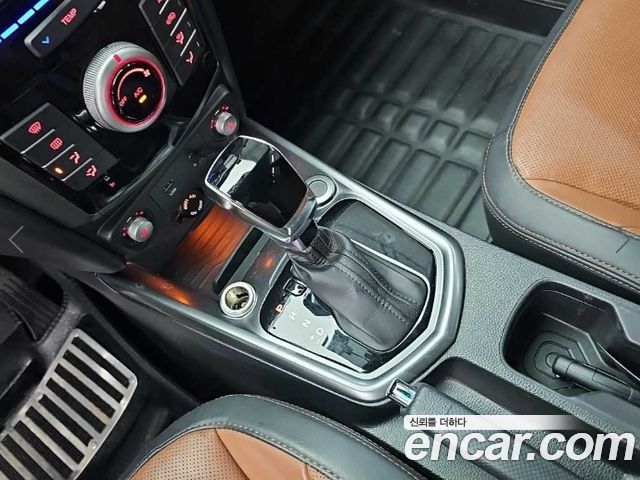 KG Mobility (SsangYong) Tivoli Armor Gear Plus 2WD 2019 — фото 8