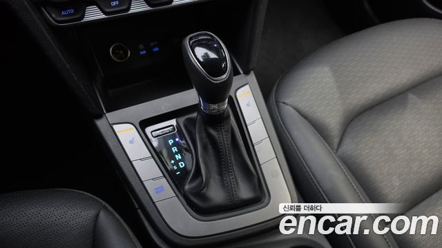Hyundai Avante (AD) 1.6 Smart Choice 2020 — фото 9