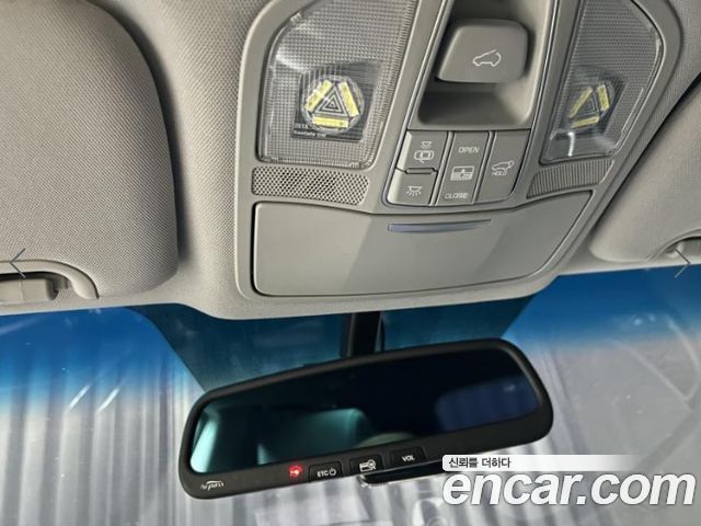 Hyundai Santa Fe The Prime Diesel 2.0 2WD Exclusive 2016 — фото 18