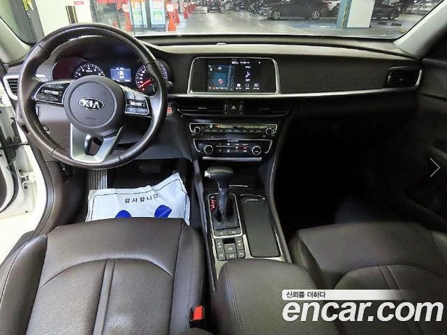 Kia K5 (II) 2.0 Noblesse 2019 — фото 10