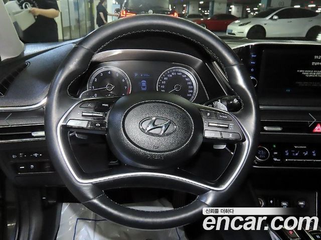 Hyundai Sonata (DN8) 2.0 Premium Family 2020 — фото 8