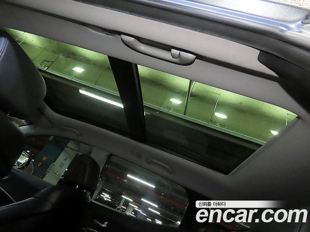 Hyundai Santa Fe (DM) Diesel(e-VGT) 2.0 2WD Premium 2013 — фото 20