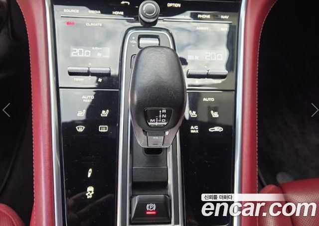 Porsche Panamera (971) 3.0 AWD 2018 — фото 16