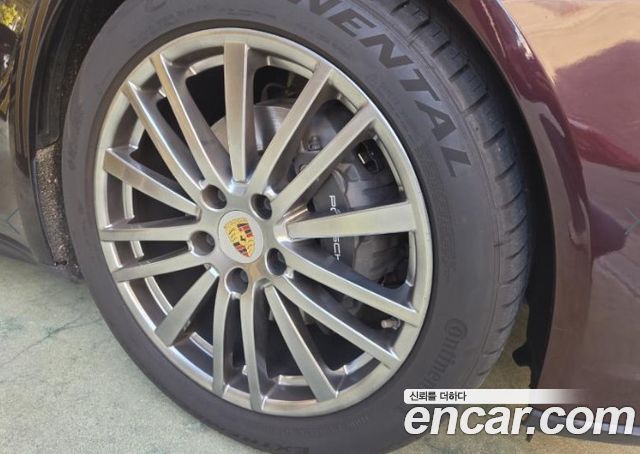 Porsche Panamera (971) 3.0 AWD 2018 — фото 21