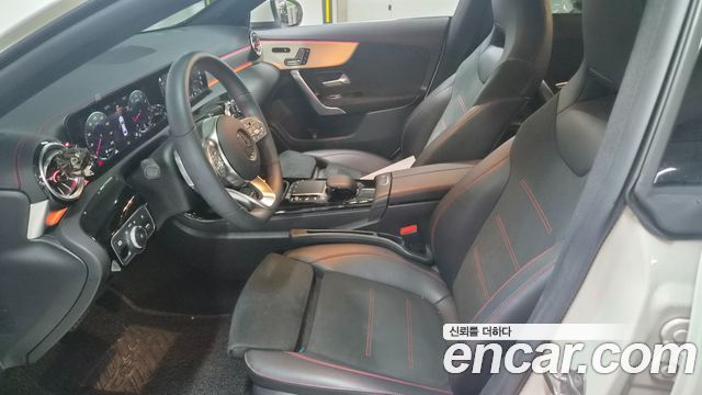 Mercedes-Benz CLA-Class (C118) CLA250 4MATIC 2023 — фото 5