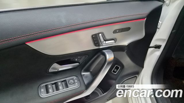 Mercedes-Benz CLA-Class (C118) CLA250 4MATIC 2023 — фото 6