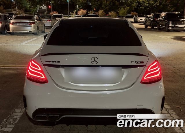 Mercedes-Benz C-Class (W205) C63 S AMG 2016 — фото 2