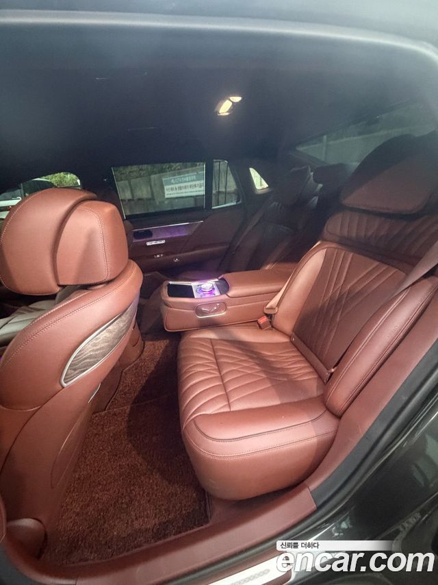 Genesis G90 (RS4) Gasoline 3.5 Turbo AWD 2022 — фото 10