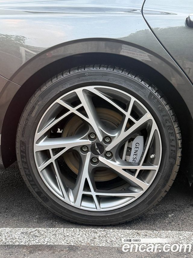 Genesis G90 (RS4) Gasoline 3.5 Turbo AWD 2022 — фото 24