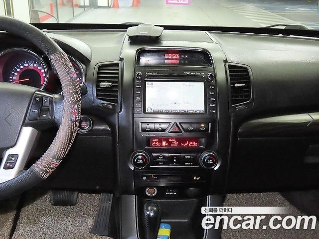 Kia Sorento R Diesel 2.0 2WD TLX Premium 2012 — фото 15