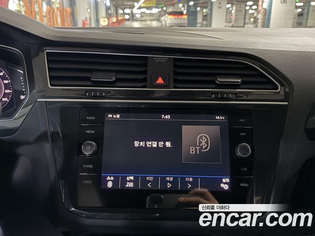 Volkswagen Tiguan (II) 2.0 TDI 4Motion Prestige 2020 — фото 10