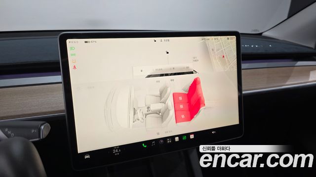 Tesla Model Y RWD 2024 — фото 17