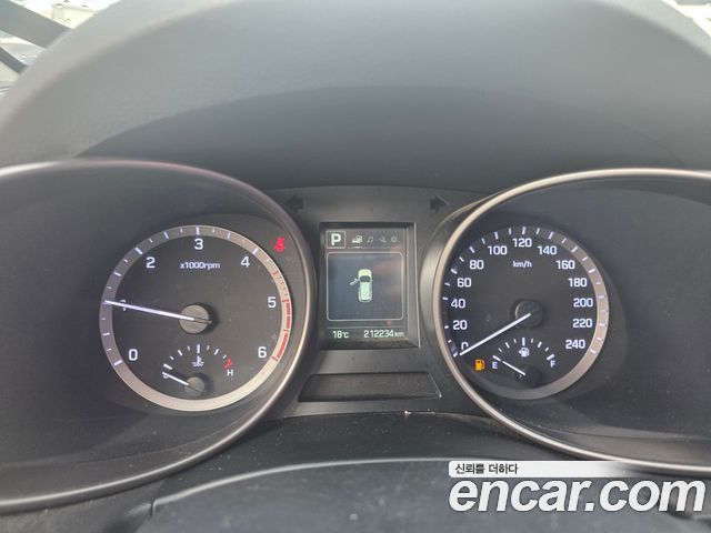 Hyundai Santa Fe The Prime Diesel 2.0 4WD Premium 2017 — фото 9