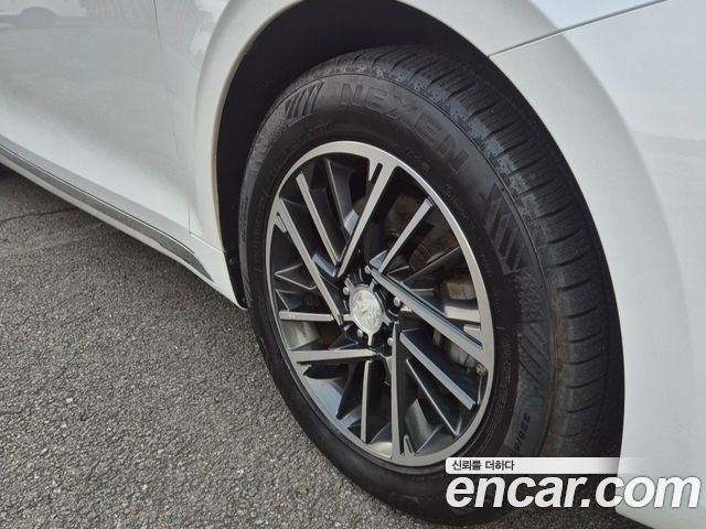 Hyundai Grandeur (IG) 3.0 LPi (Taxi) example 2020 — фото 8