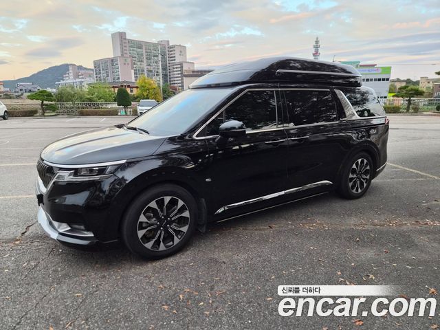 Kia Carnival (IV) Hi Limousine Conversion(LPG) 2023 — фото 2
