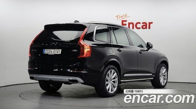 Volvo XC90 (II) D5 Inscription 2017 — фото 2