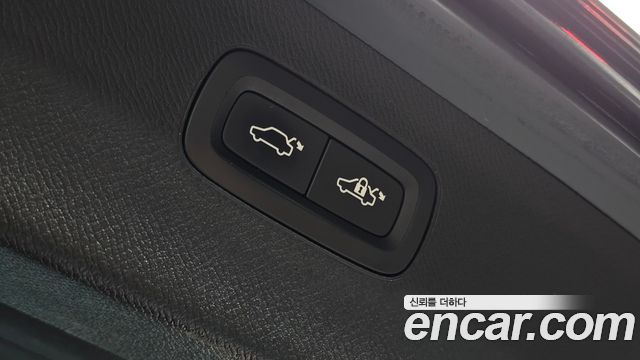 Volvo XC90 (II) D5 Inscription 2017 — фото 19