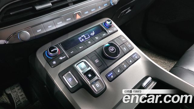 Hyundai Palisade Diesel 2.2 2WD Prestige 2022 — фото 9