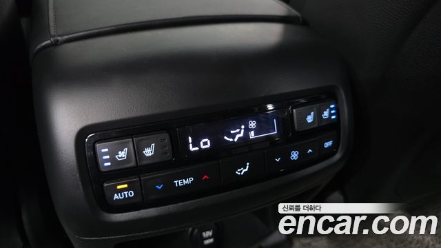 Hyundai Palisade Diesel 2.2 2WD Prestige 2022 — фото 19