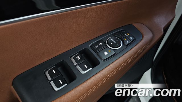 Kia Sorento Diesel 2.0 2WD Marster 2020 — фото 29
