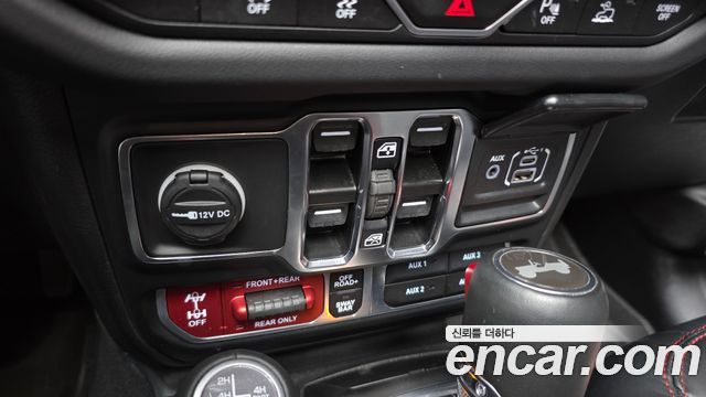 Jeep Wrangler (JL) 2.0 Rubicon Power Top 4Door 2024 — фото 17