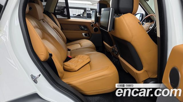 Land Rover Range Rover (IV) 5.0 SC AB 2021 — фото 11