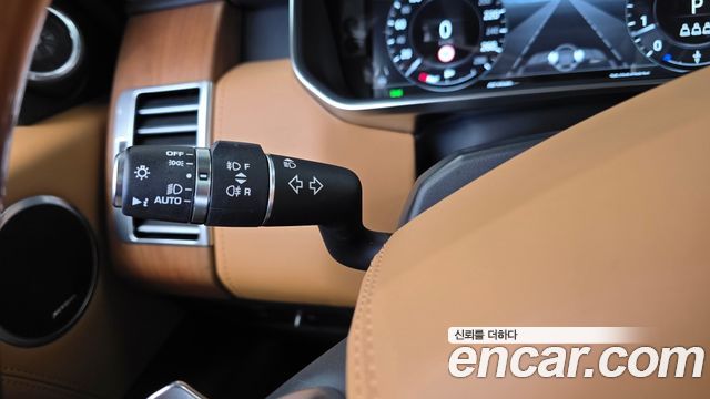 Land Rover Range Rover (IV) 5.0 SC AB 2021 — фото 29