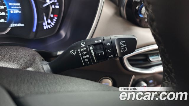 Hyundai Santa Fe (TM) Diesel 2.0 2WD Prestige 2020 — фото 17