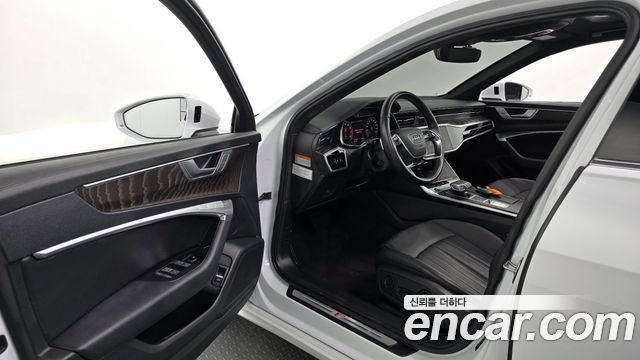 Audi A6 (C8) 45 TFSI Quattro Premium 2021 — фото 10