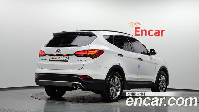 Hyundai Santa Fe (DM) Diesel(e-VGT) 2.0 2WD Morden 2015 — фото 2