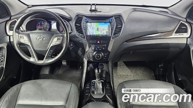 Hyundai Santa Fe (DM) Diesel(e-VGT) 2.0 2WD Morden 2015 — фото 7