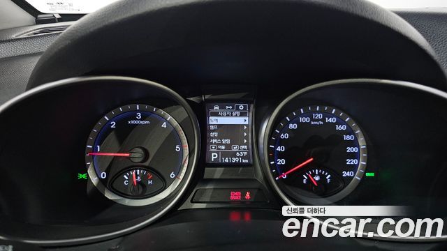 Hyundai Santa Fe (DM) Diesel(e-VGT) 2.0 2WD Morden 2015 — фото 8