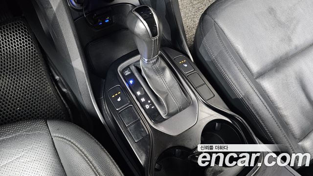 Hyundai Santa Fe (DM) Diesel(e-VGT) 2.0 2WD Morden 2015 — фото 9