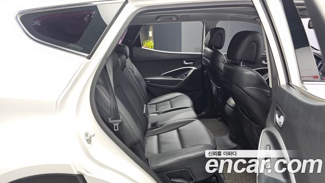 Hyundai Santa Fe (DM) Diesel(e-VGT) 2.0 2WD Morden 2015 — фото 11