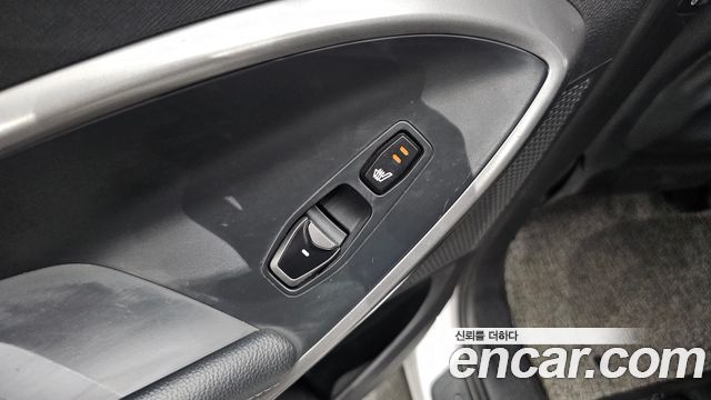 Hyundai Santa Fe (DM) Diesel(e-VGT) 2.0 2WD Morden 2015 — фото 20