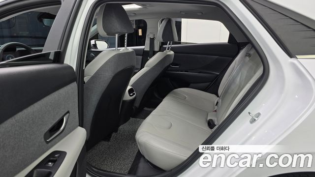Hyundai Avante (CN7) 1.6 Inspiration 2023 — фото 12