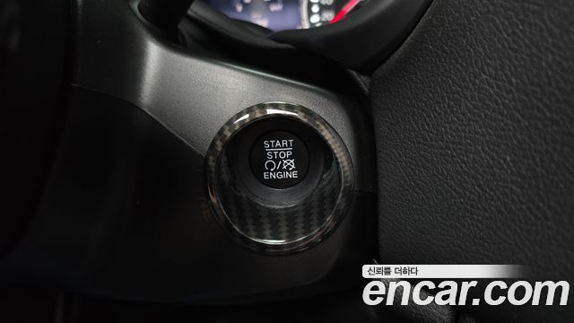 Jeep Renegade 2.4 Limited 2021 — фото 19
